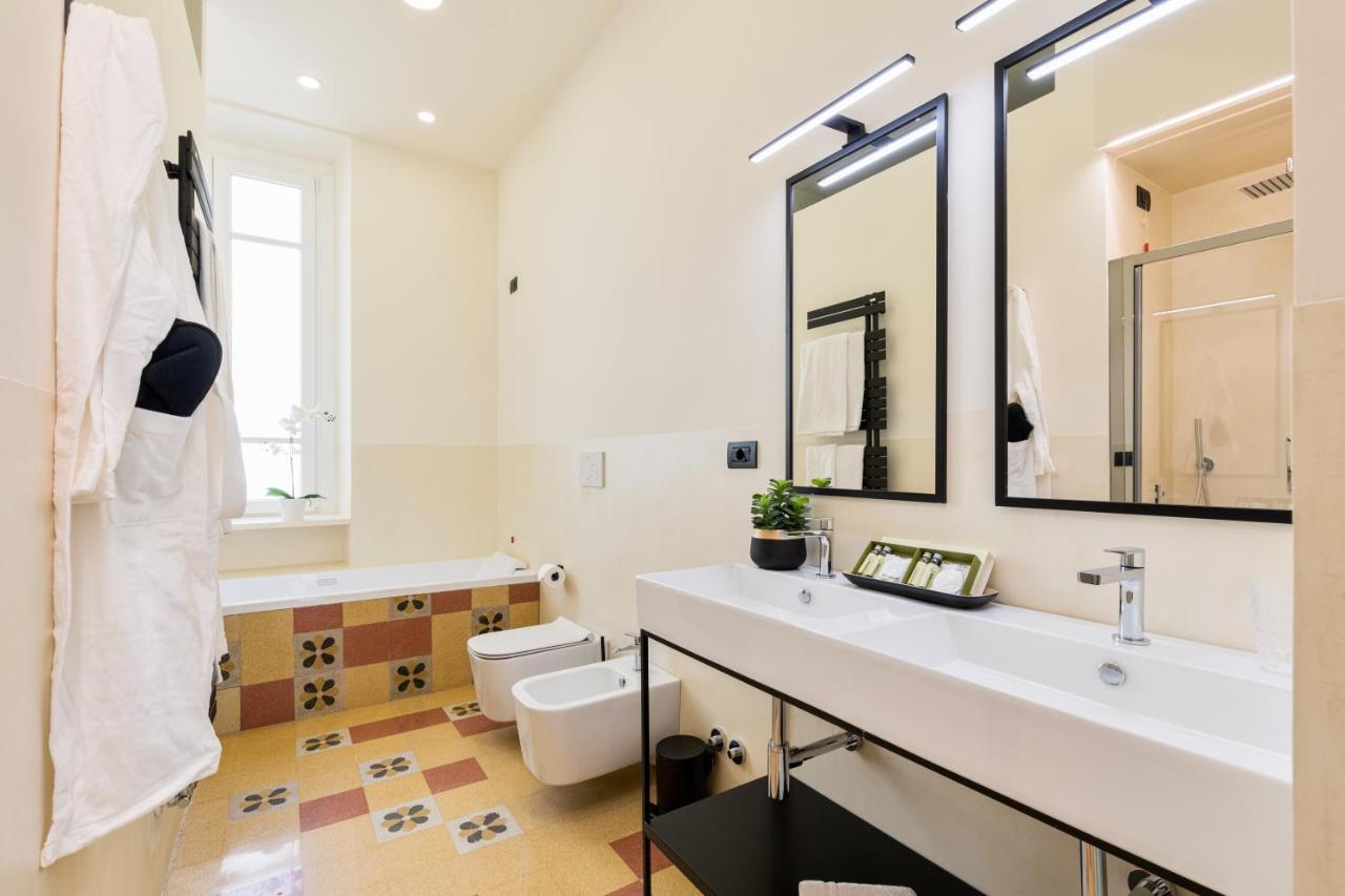 Foresteria Di Piazza Cavour - Luxury Suites & Guest House ローマ エクステリア 写真
