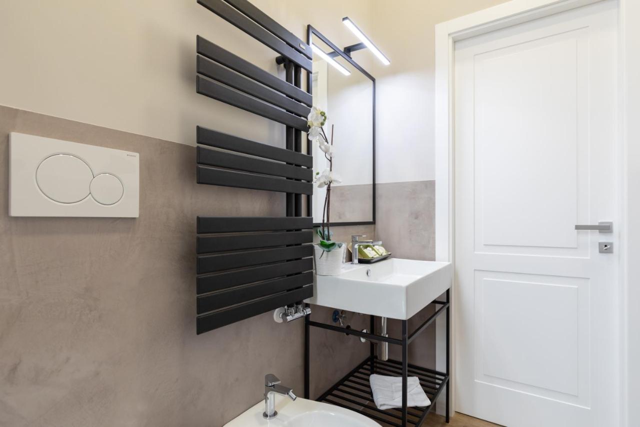 Foresteria Di Piazza Cavour - Luxury Suites & Guest House ローマ エクステリア 写真